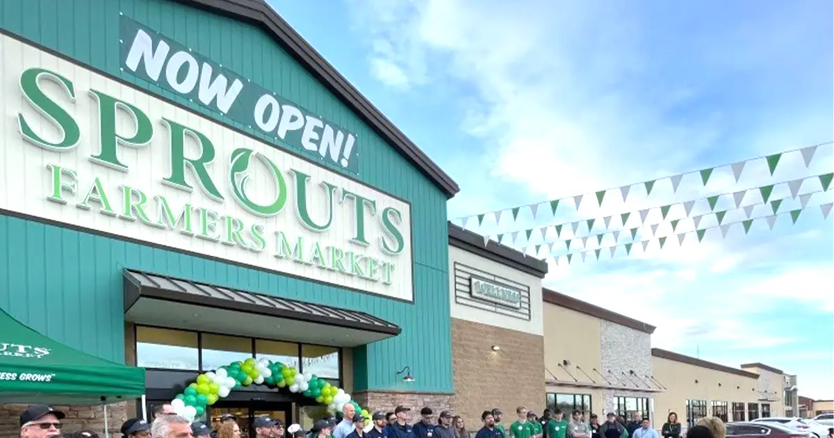 Sprouts store grand opening event